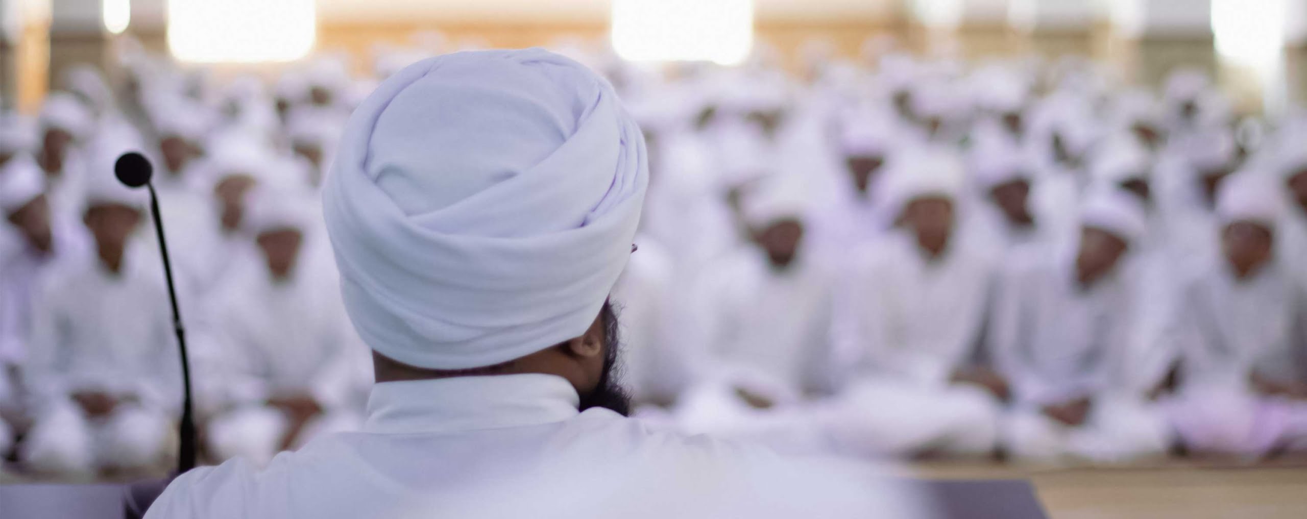 usthad-addressing-students-at-alathurpadi-dars